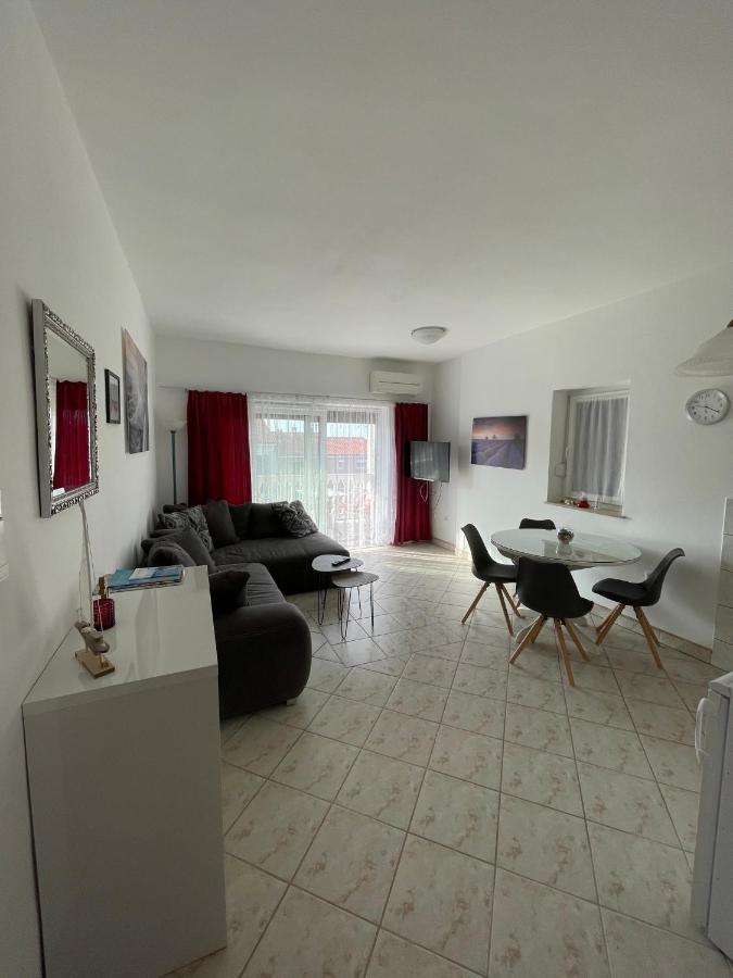 Apartment Kati Crikvenica Exterior foto